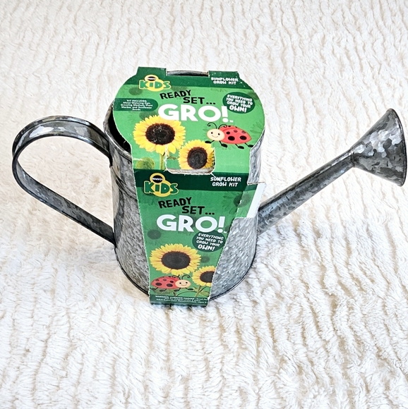 Sunflower Grow Kit - Picture 2 of 8